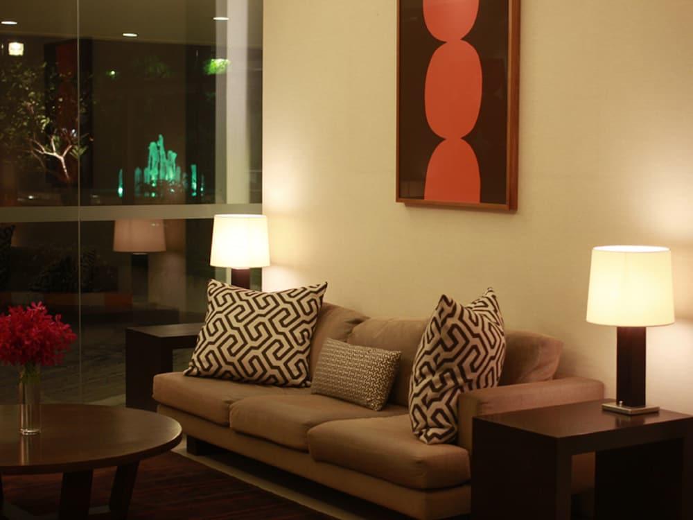 Bangna Pride Hotel & Residence Бангкок Екстер'єр фото